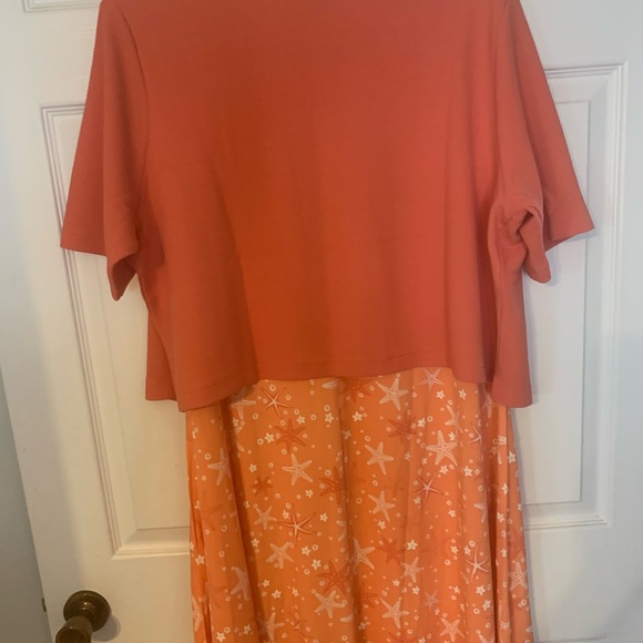 Beautiful sleeveless dress with jacket - Picture 2 of 5